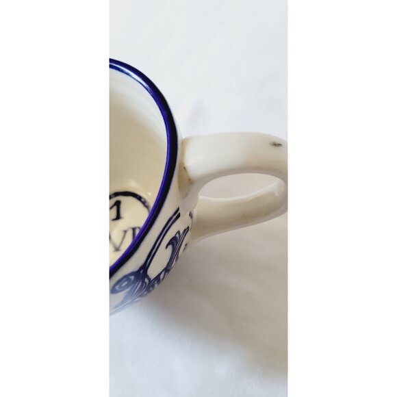 Ruan Hoffmann Anthropologie Jardin Measuring 1/2 cup & 1 cup Nested - Picture 6 of 7